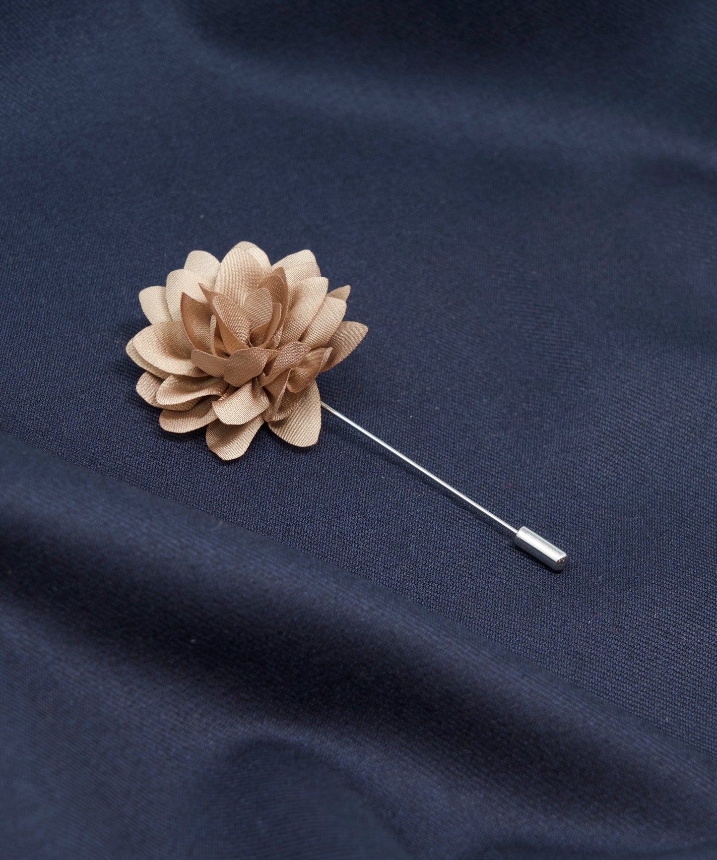 Beige Zinnia