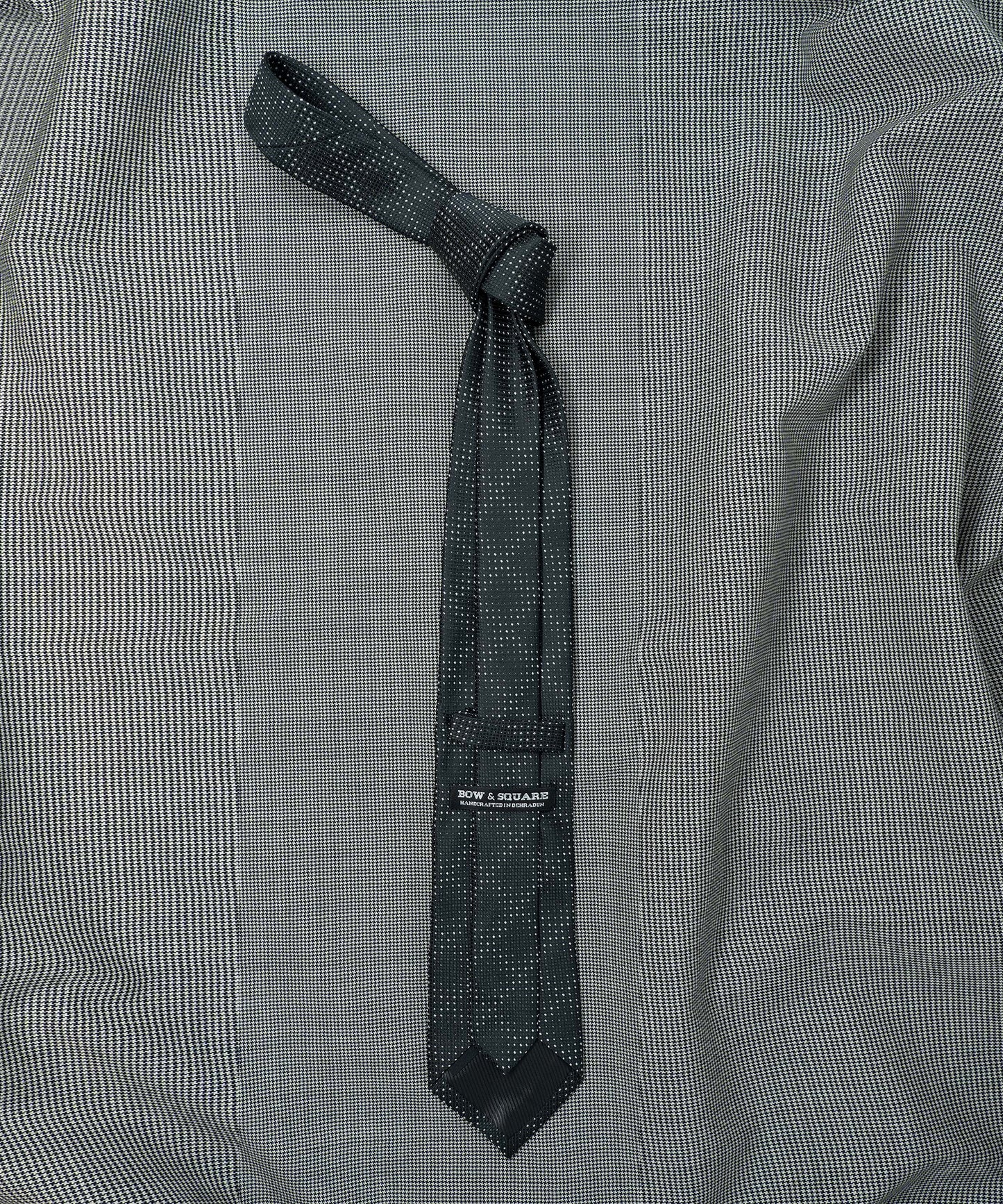 Monochrome Necktie