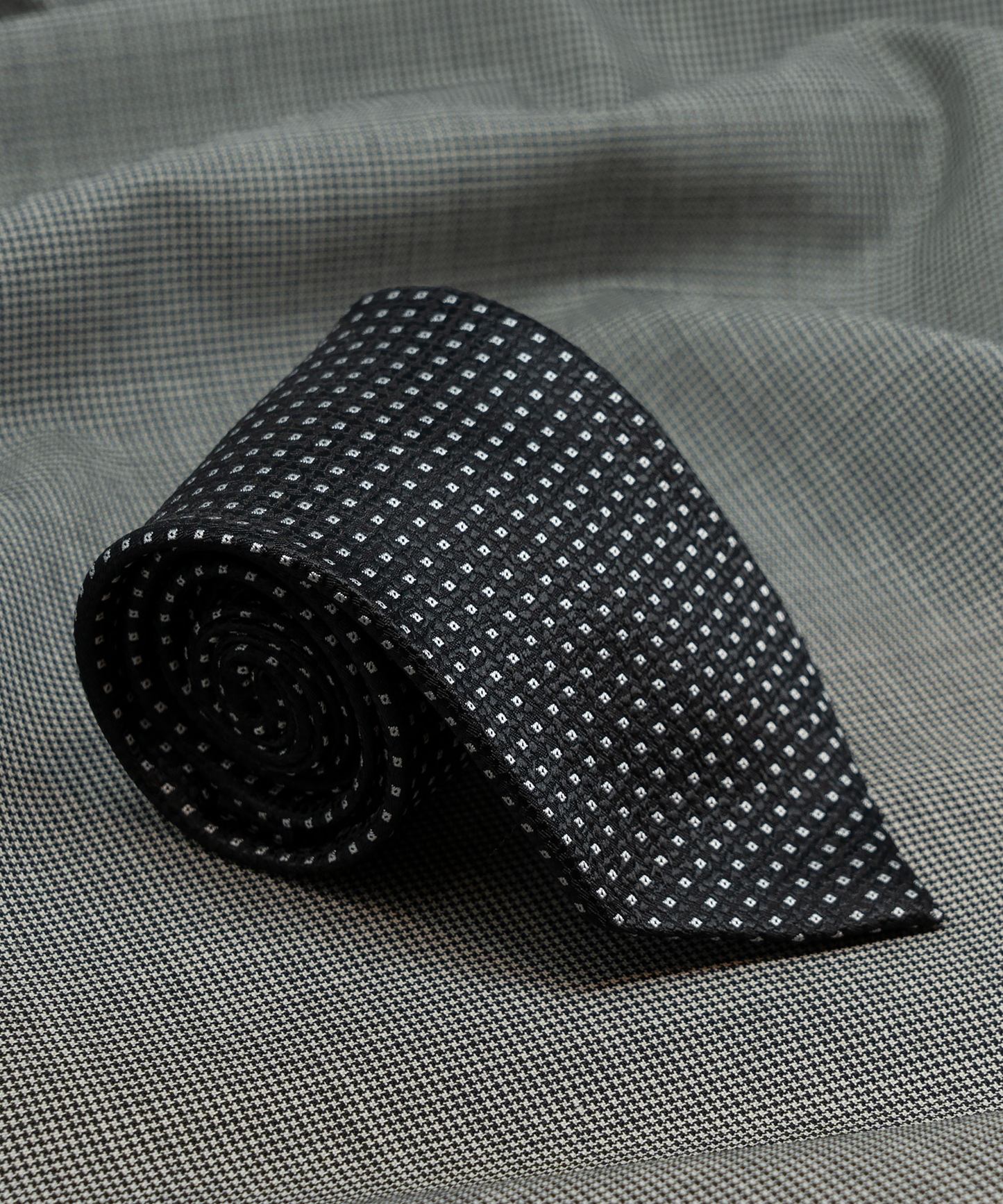 Monochrome Necktie