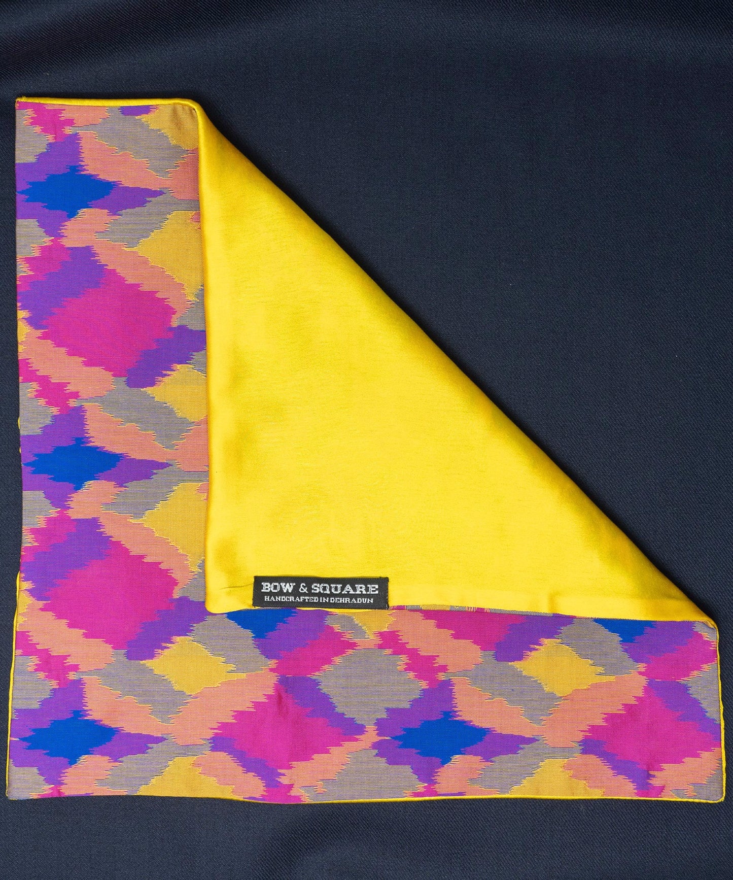 Sun & Sand Geometric Yellow Pocket Square