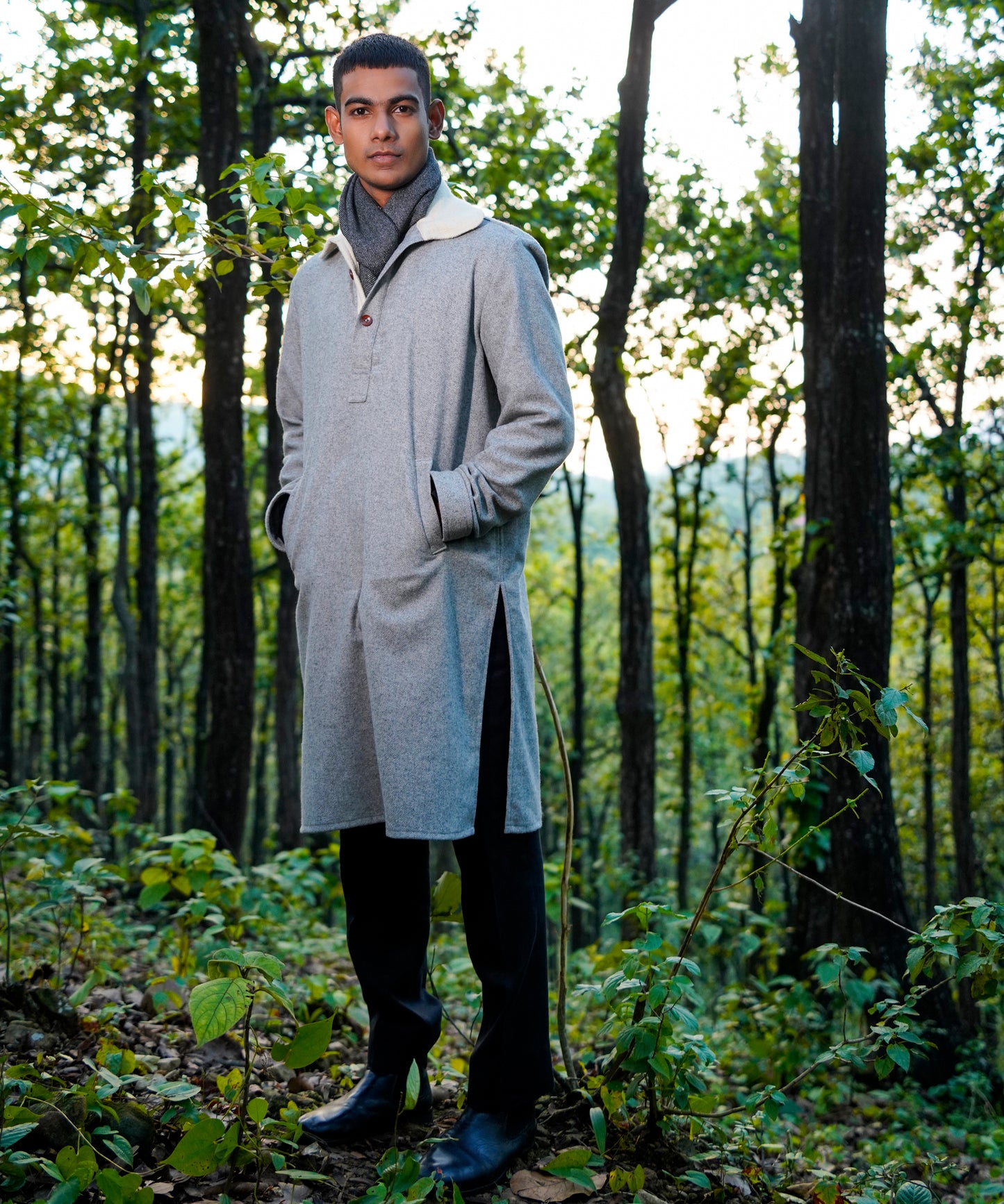 Flint Grey Woollen Phirens