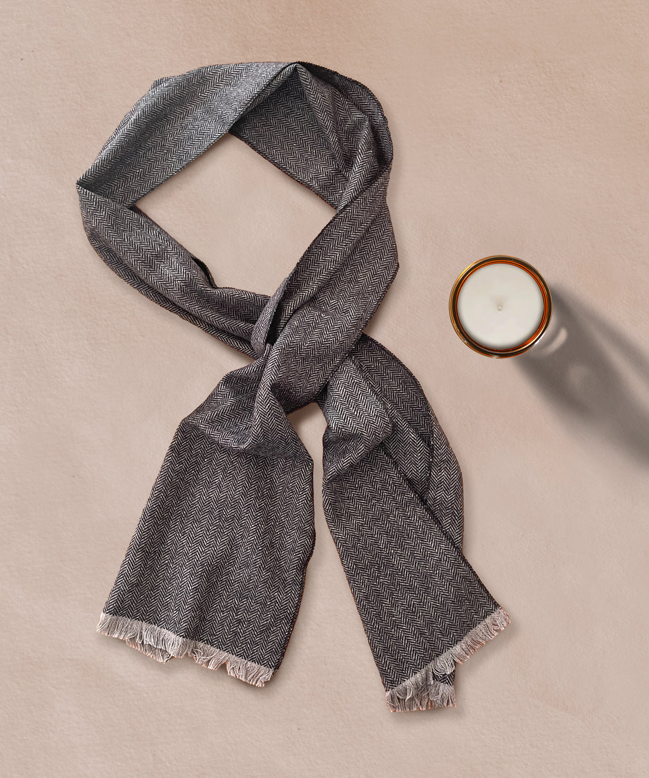 Scarves For Men Online Buy Men's Scarves & Caps Online in India Bow